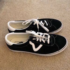 Men’s black Vans
